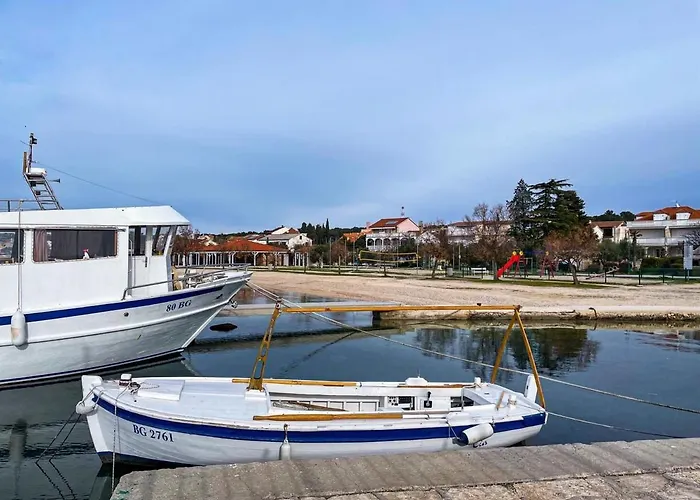 アパート Barbara